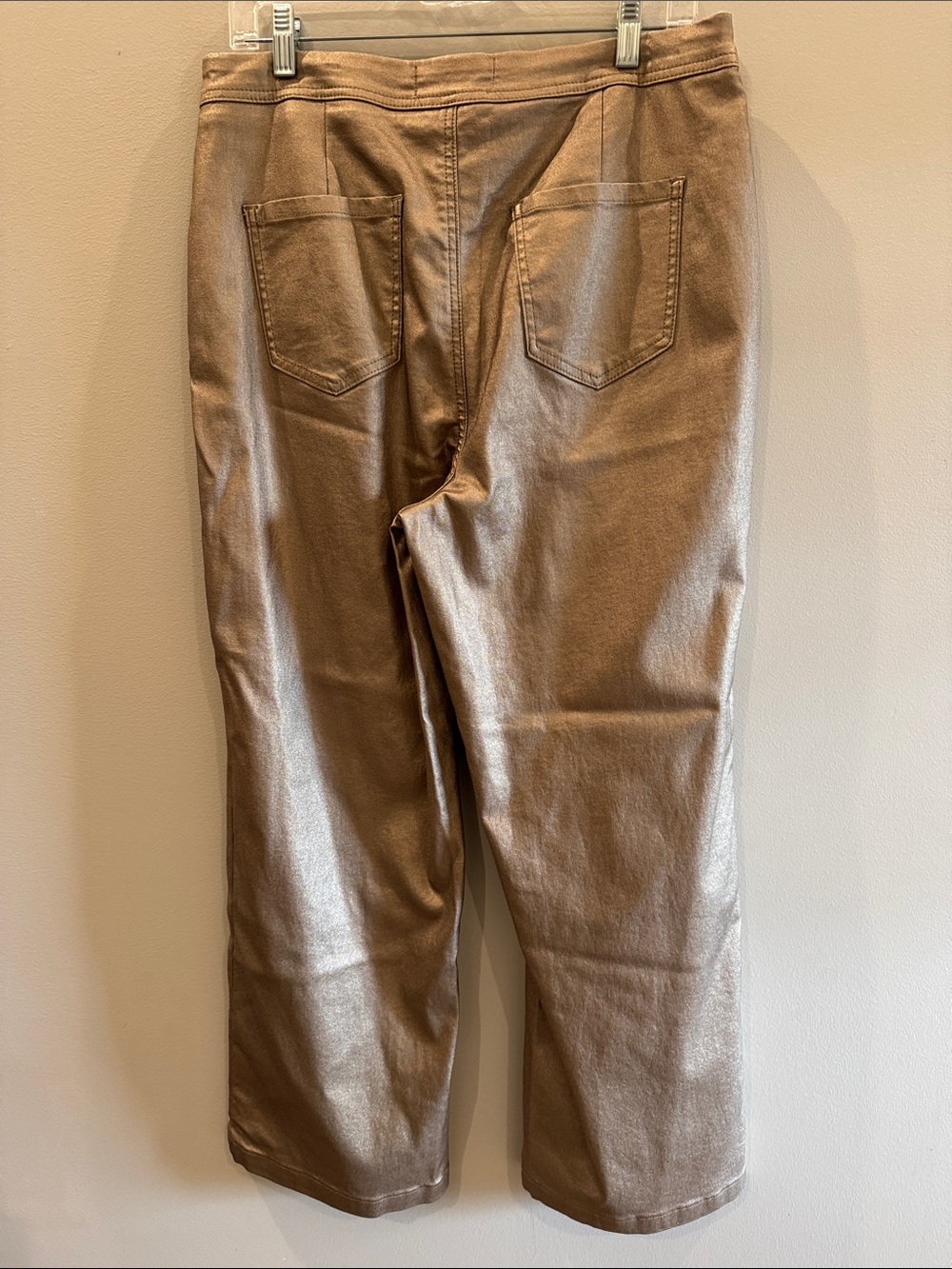CHARLIE B Women's Straight-Leg Pants in Metallic gold - Picture 6 of 6